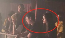 陇南网红女吃瓜,揭秘网络红人的幕后故事