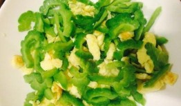 鸡蛋能和兰瓜一起吃吗,健康搭配的饮食新选择