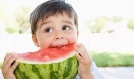 吃瓜怎么发音出来,吃瓜群众的趣味解读